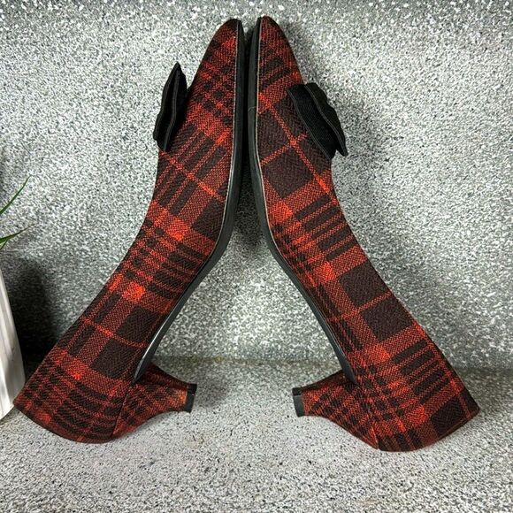 Metaphor Red Plaid Fleece Kitten Heels With Bow Size 6 Holiday Winter - Picture 4 of 7